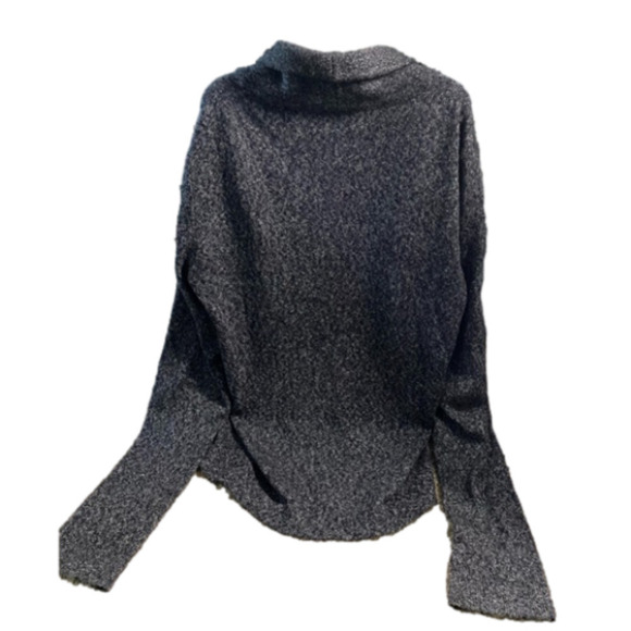 Hollister Woman’s Long Grey Sleeved  Cardigan Sweater (Medium) - Picture 3 of 12